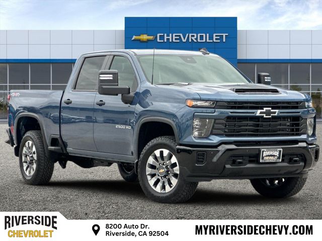 2026 Chevrolet Silverado 2500HD Custom Crew Cab 4WD