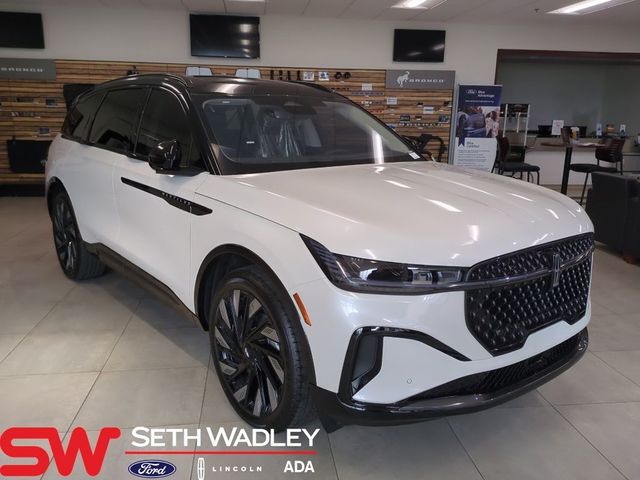 White Platinum Clearcoat Metallic 2026 Lincoln Nautilus Hybrid Reserve AWD SUV / Crossover All-Wheel Drive Continuously Variable Transmission