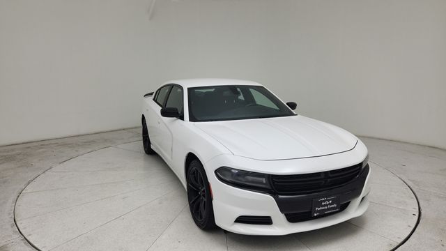 2016 Dodge Charger SE White at Mac Haik CDJR North Houston