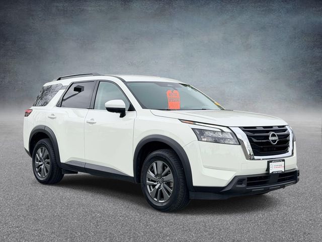 2025 Nissan Pathfinder SV 4WD