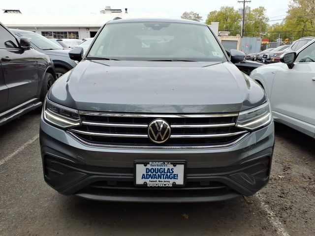 2023 Volkswagen Tiguan - Image 3