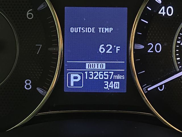 Used 2019 White Nissan Platinum image 20