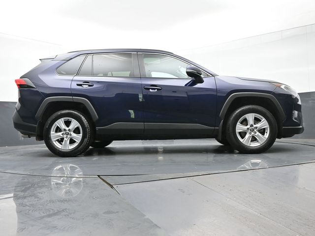 2021 Toyota RAV4 XLE 39