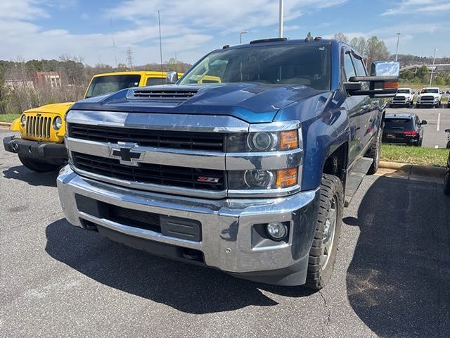 2017 Chevrolet Silverado 2500HD LTZ Crew Cab 4WD