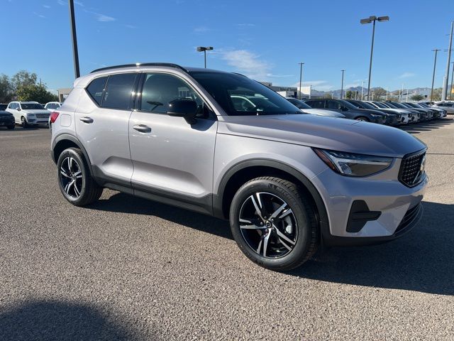 2026 Volvo XC40