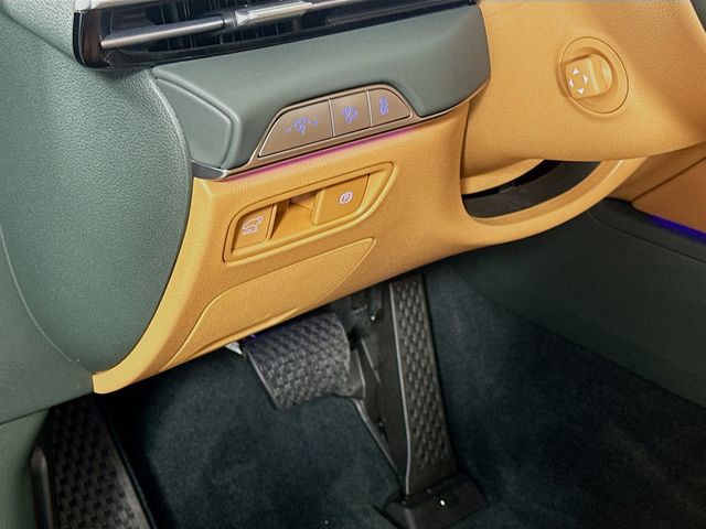 Thumbnail: 2025 Genesis GV80 - 10