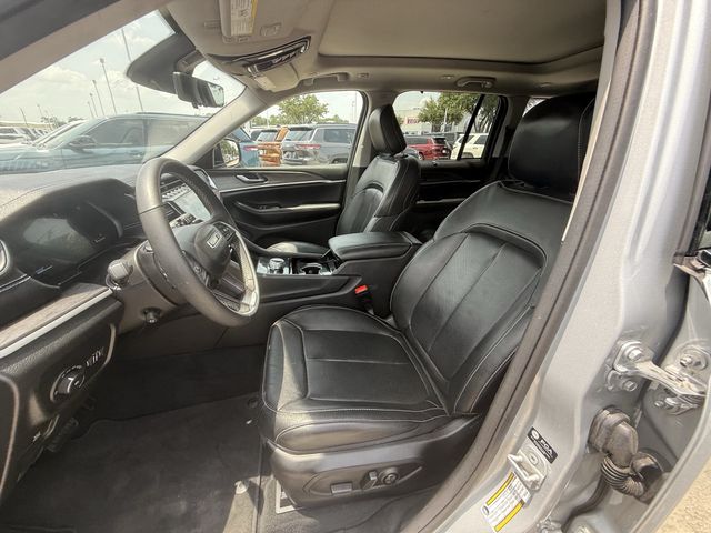 2023 Jeep Grand Cherokee Limited Silver at River Oaks CDJR