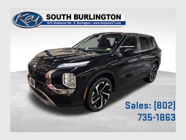 Gray 2024 Mitsubishi Outlander SE S-AWC SUV / Crossover All-Wheel Drive Continuously Variable Transmission