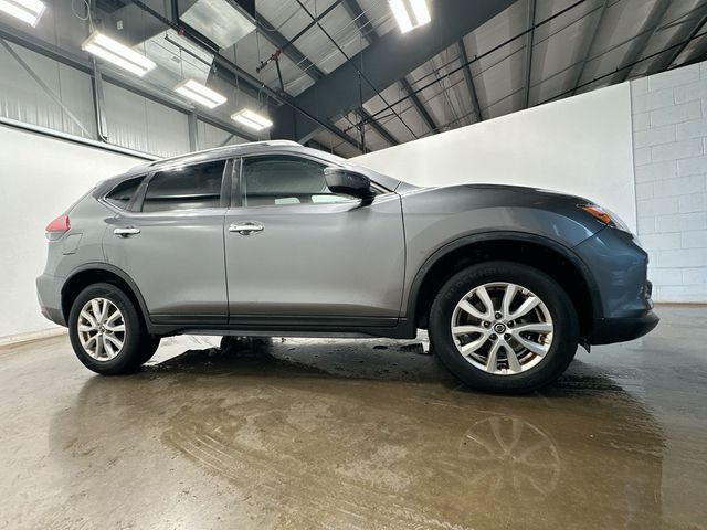 2018 Nissan Rogue SV - 2