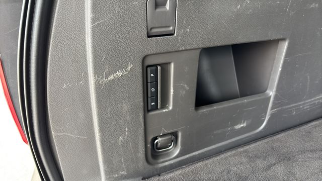 Used 2018 Gold Ford XLT image 34