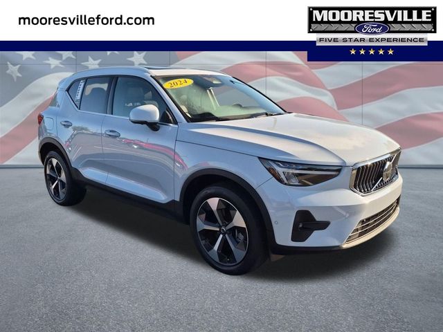 2024 Volvo XC40