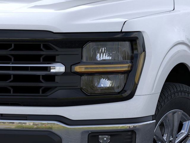 New 2026 White Ford XLT image 18