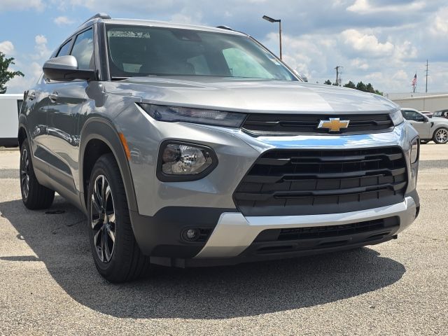 2023 Chevrolet TrailBlazer LT:C02688