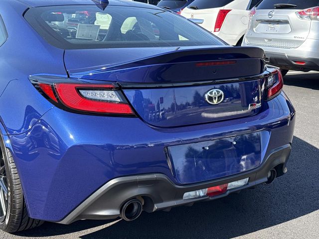 2024 Toyota GR86 Premium - Photo 10