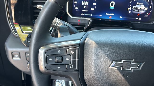 Used 2026 Black Chevrolet ZR2 image 23