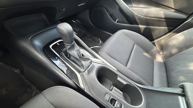 Used 2024  Toyota LE image 14
