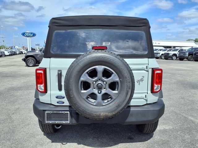 2022 Ford Bronco Big Bend photo