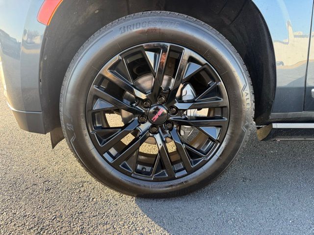 used 2021 GMC Yukon car, priced at $44,718