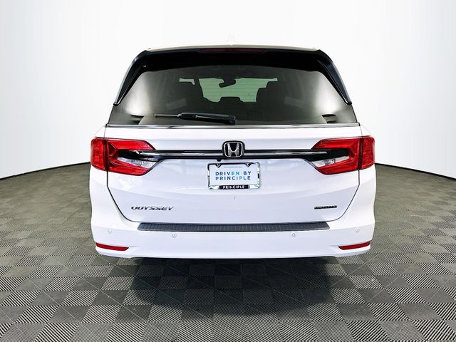 2023 Honda Odyssey Touring photo