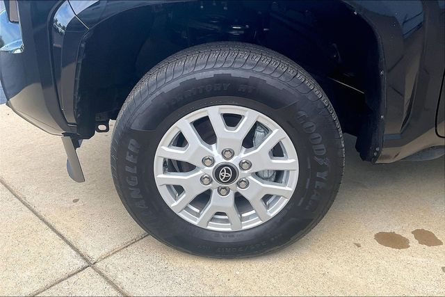 Used 2025 Toyota Tacoma Truck