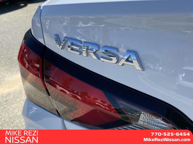 2024 Nissan Versa 1.6 S 10