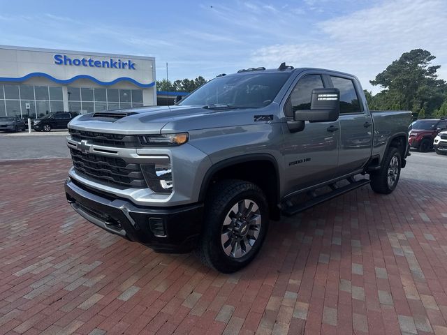 2024 Chevrolet Silverado HD Custom 4WD Crew Cab Standard Box's photo