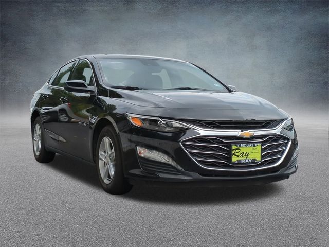 Black Metallic 2024 Chevrolet Malibu LT with 1LT FWD Sedan Front-Wheel Drive Continuously Variable Transmission