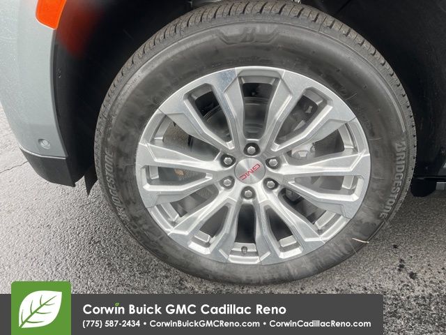 2024 GMC Yukon Denali 36