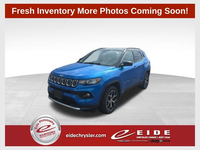 Hydro Blue Pearlcoat 2024 Jeep Compass SUV / Crossover Four-Wheel Drive 8-Speed Automatic