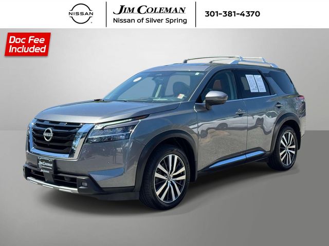 2022 Nissan Pathfinder Platinum
