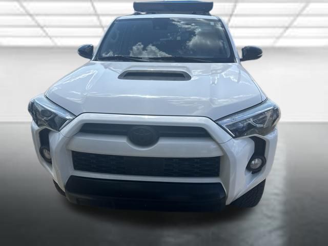 Super White 2020 Toyota 4Runner SUV / Crossover Four-Wheel Drive 5-Speed Automatic Overdrive