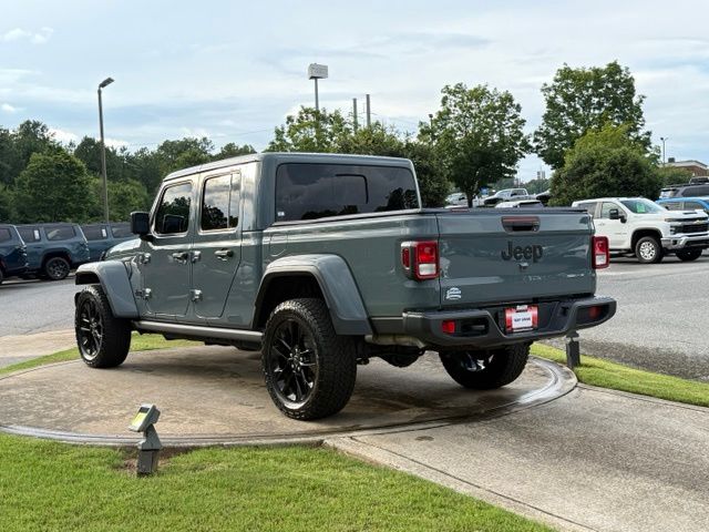 Used 2025 Jeep Gladiator Truck