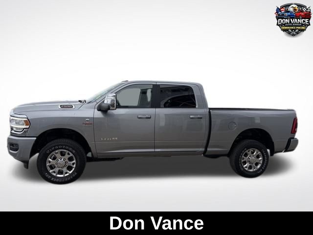 Billet Silver Metallic Clearcoat 2024 RAM 2500 Laramie Crew Cab 4WD Pickup Truck Four-Wheel Drive 6-Speed Automatic