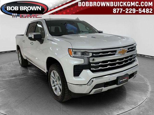 White (Iridescent Pearl Tricoat) 2024 Chevrolet Silverado 1500 Pickup Truck Four-Wheel Drive Automatic