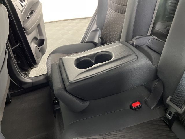 2019 Magnetic Black Pearl Nissan Rogue S FWD SUV
