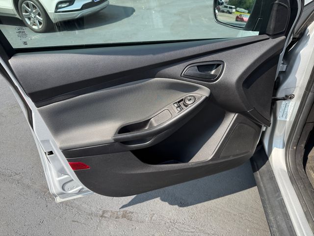2014 Ford Focus S - Ingot Silver exterior view 11