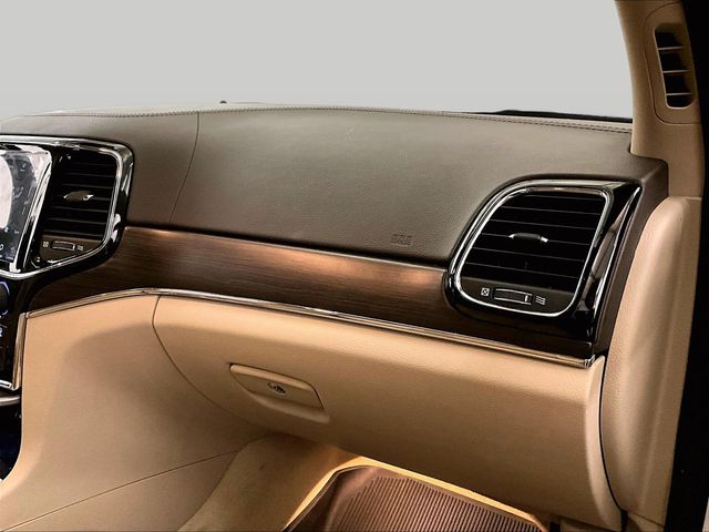 2020 Jeep Grand Cherokee Overland White at Auto Express Mitsubishi