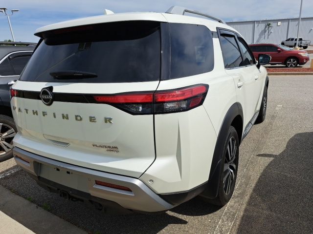 Used 2024 White Nissan Platinum image 9