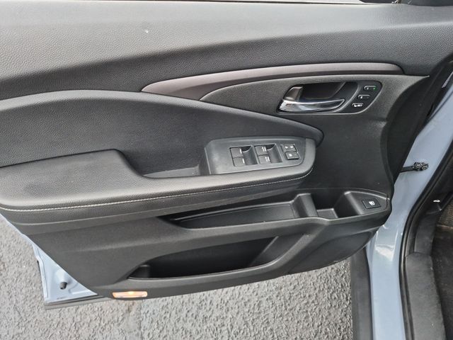 Used 2022  Honda RTL-E image 12