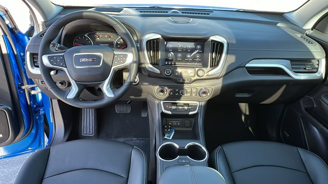 2024 GMC Terrain SLT 18