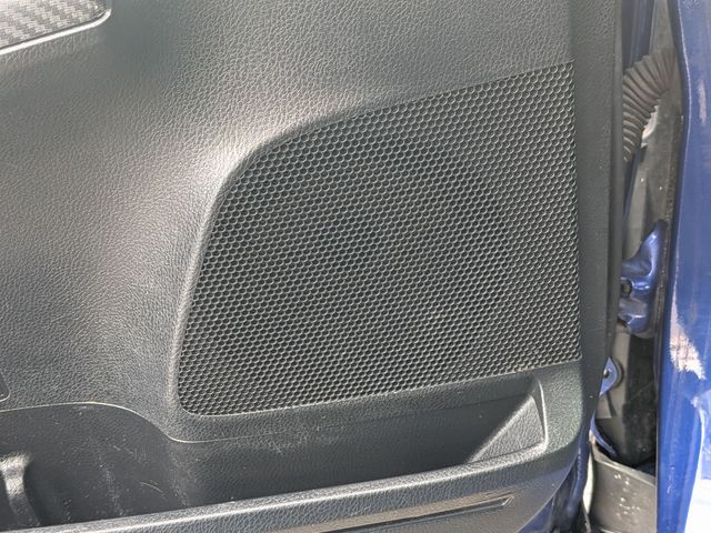 2015 Toyota RAV4 - Image 15