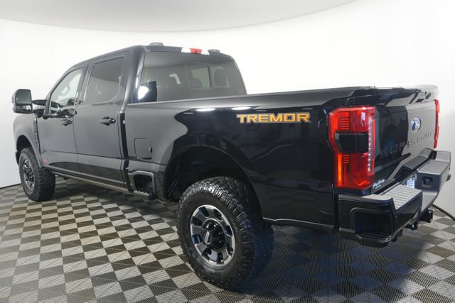 Used 2023 Black Ford Lariat image 5