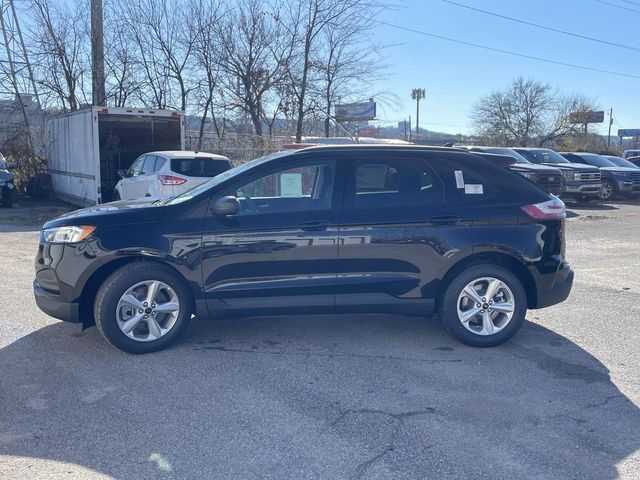 2024 Ford Edge SE 24