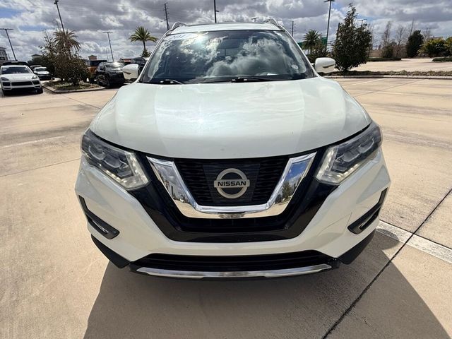 Thumbnail: 2017 Nissan Rogue - 16