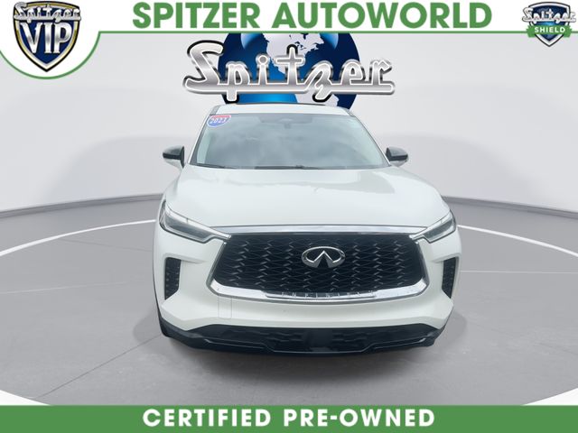 Certified Used 2023 White INFINITI PURE image 3