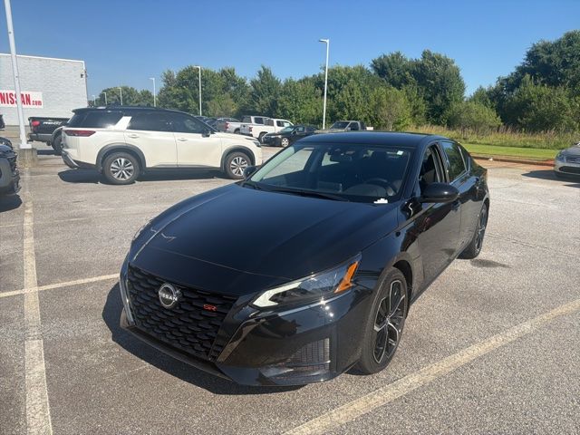 2025 Nissan Altima 2.5 SR FWD