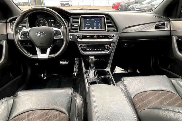 Used 2019 Hyundai Sonata For Sale in OLIVE BRANCH, MS