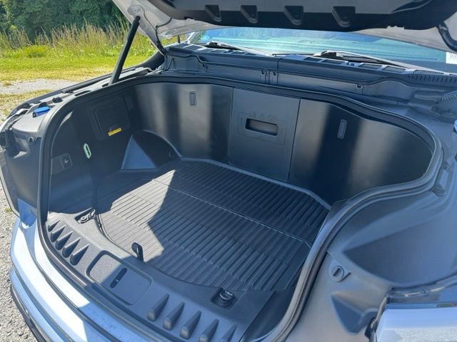 Used 2022 Blue Ford Lariat image 13