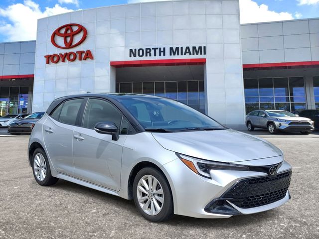 Silver 2023 Toyota Corolla Hatchback SE FWD Hatchback Front-Wheel Drive Continuously Variable Transmission