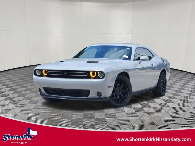 Smoke Show 2020 Dodge Challenger Coupe Rear-Wheel Drive 8-Speed Automatic